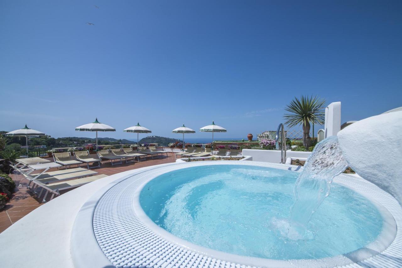 Hotel Villa Sirena - Thermae & Spa イスキア島 エクステリア 写真